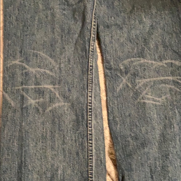 GAP BOOT FIT BLUE JEANS. SIZE 33” X 30”. - Picture 10 of 11